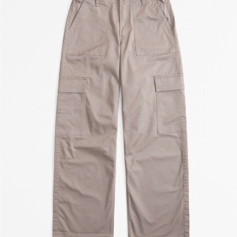 Abercrombie & Fitch Women’s Beige Cargo Pants